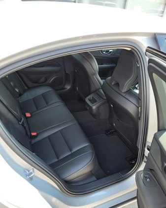 Volvo S60 cena 212152 przebieg: 10, rok produkcji 2023 z Chełmno małe 172